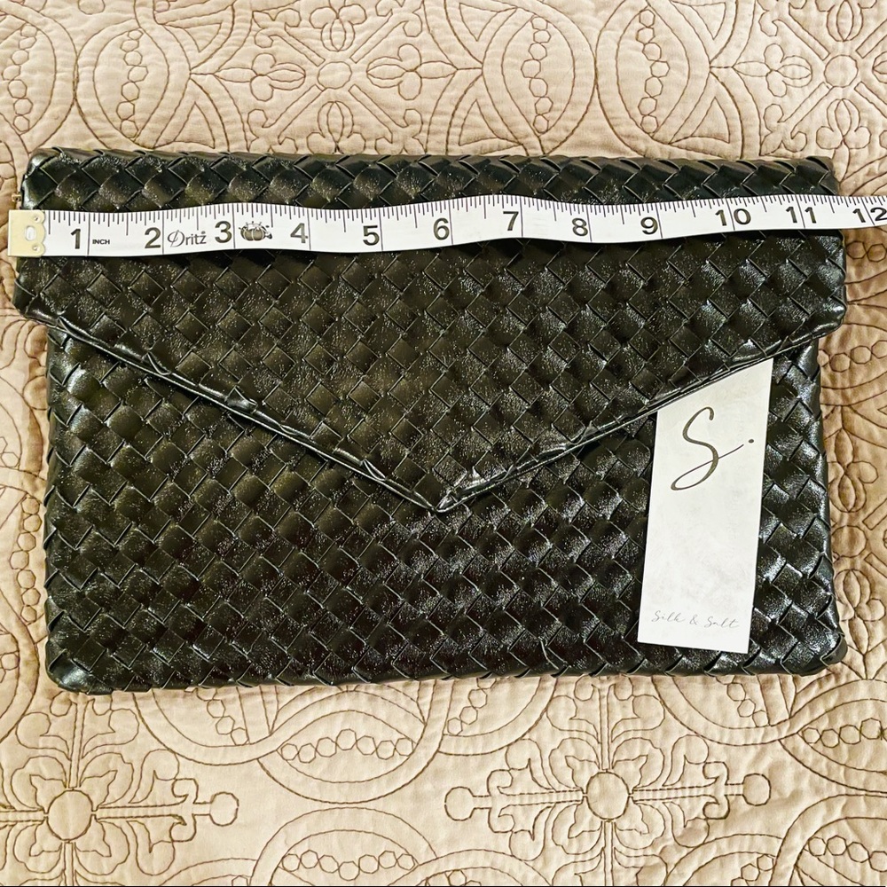 Silk & Salt Samantha Clutch